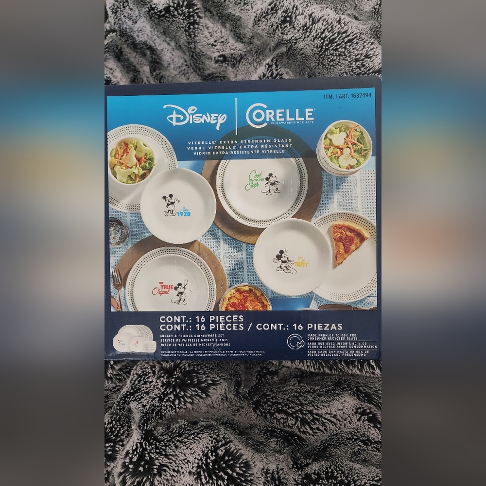 Disney plates